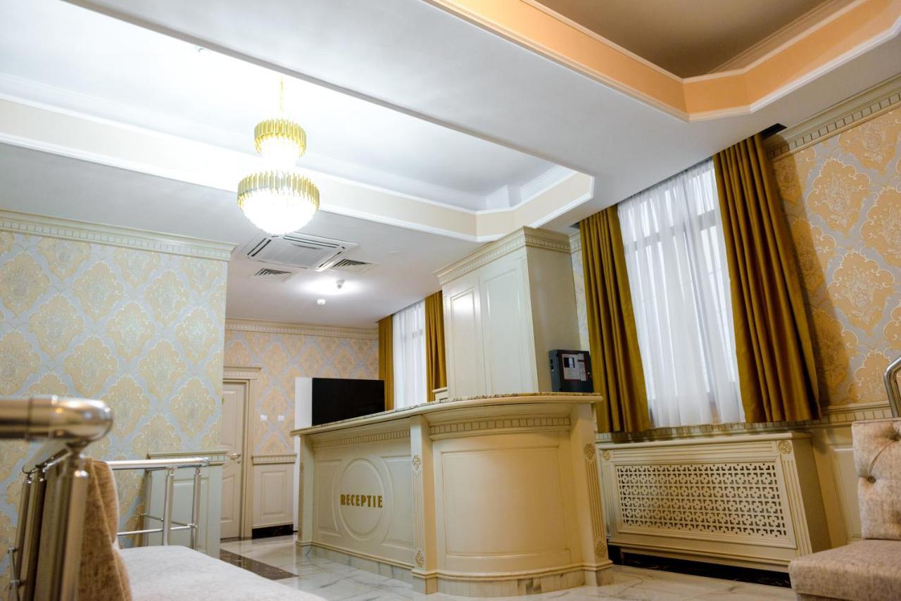 Little Orient Otel Brăila Dış mekan fotoğraf