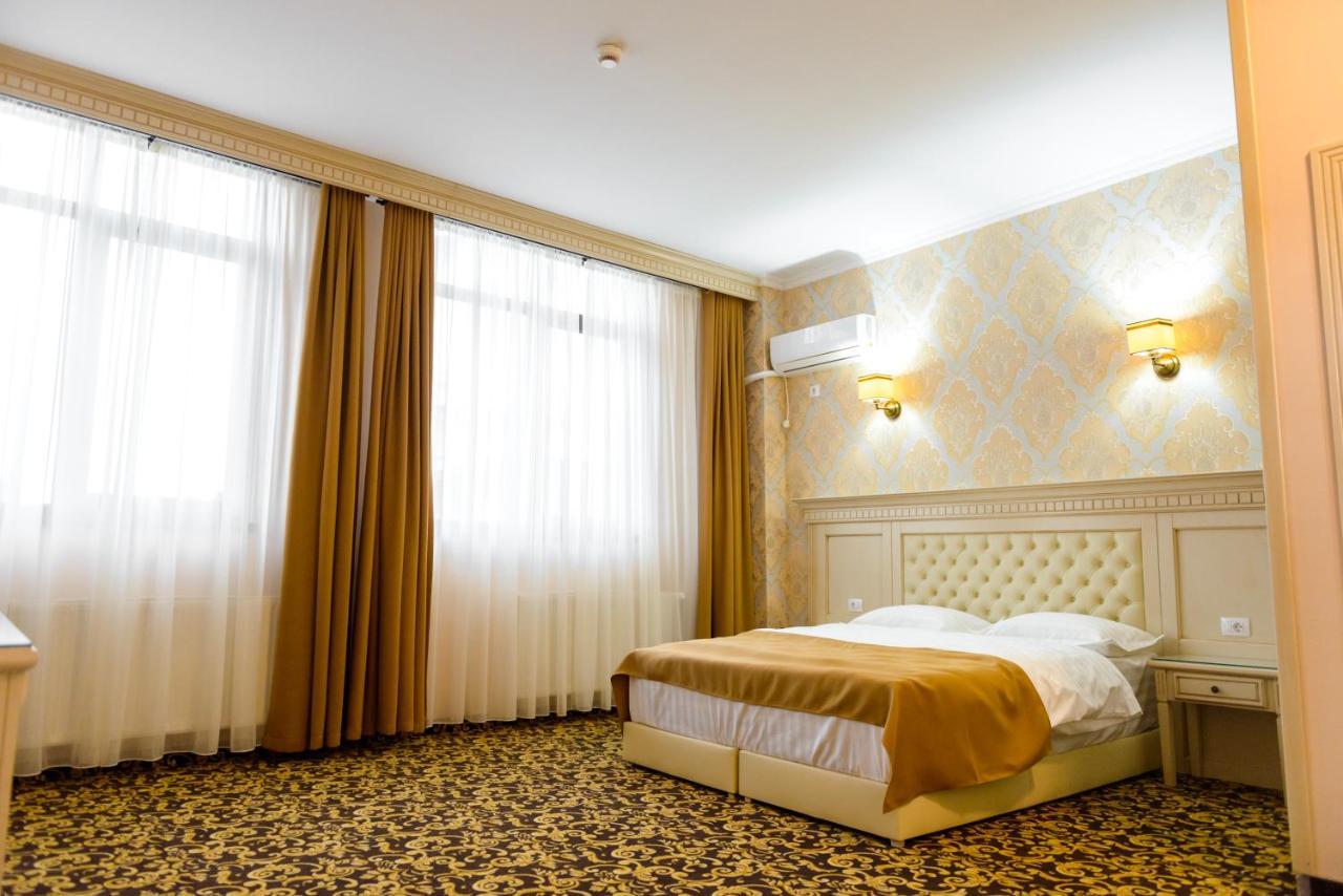 Little Orient Otel Brăila Dış mekan fotoğraf